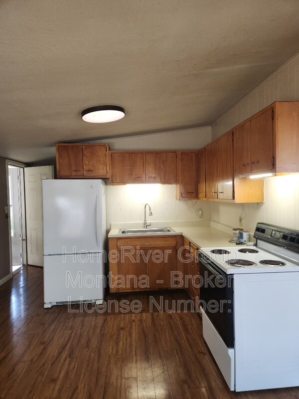 Building Photo - 1809 Defoe St