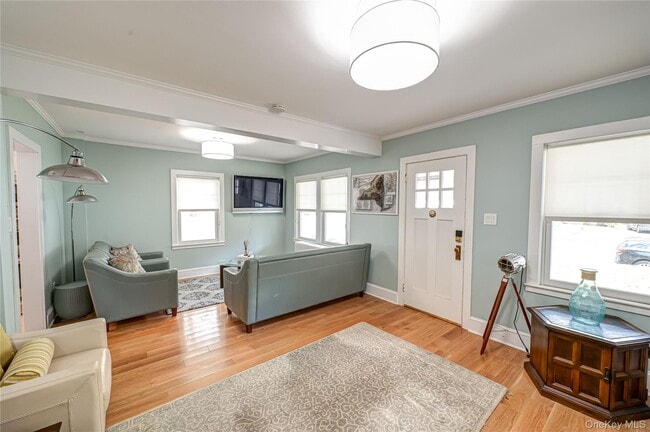 Building Photo - 53 Waterside Ave