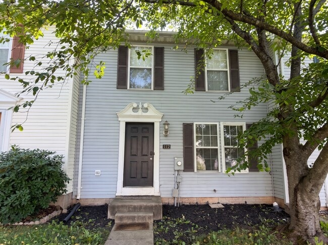 Building Photo - 112 Stull Ct