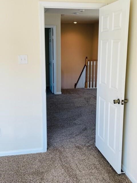 Building Photo - 9506 Carsonmont Ln
