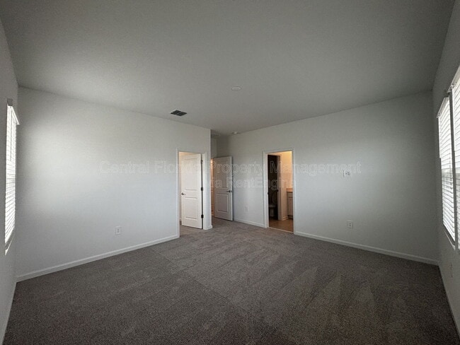 Building Photo - 7370 Summer Ivy Aly