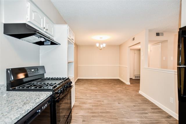 Building Photo - 926 Wateka Way