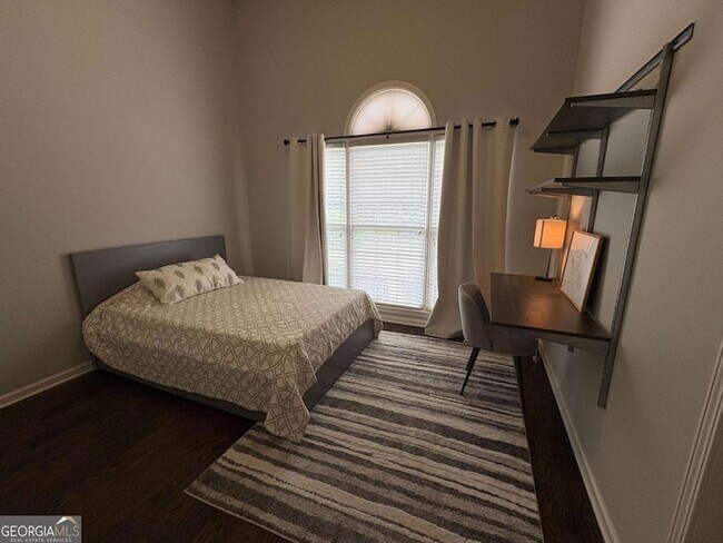 Building Photo - 3755 Ridgeside Ct