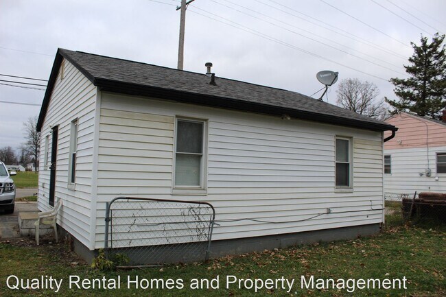 Building Photo - 2 br, 1 bath House - 1230 E Hemphill Rd