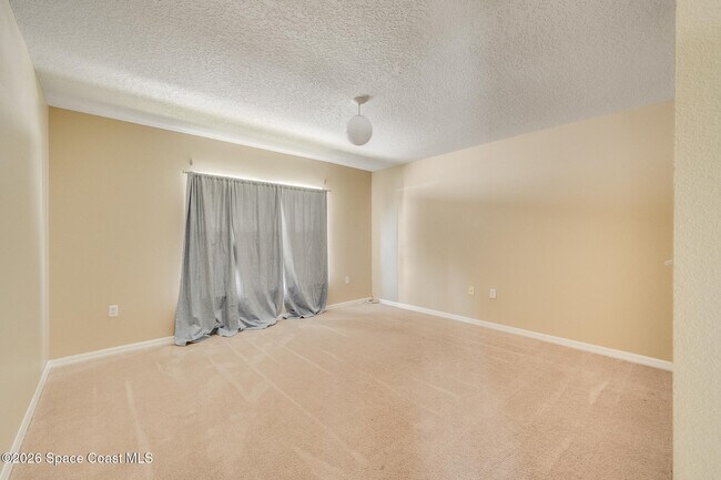 Building Photo - 2081 Brookshire Cir