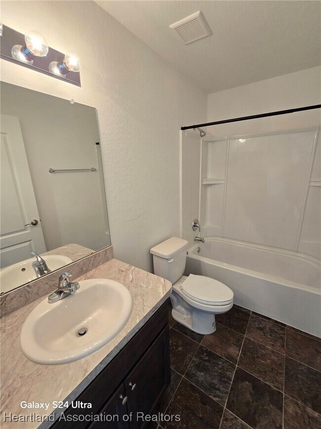 Building Photo - 3144 Calypso Dr