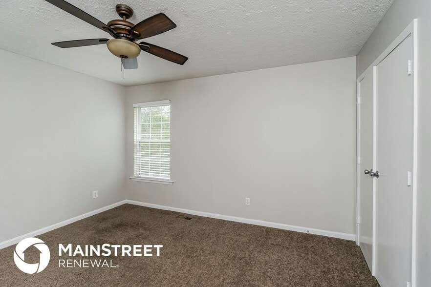 Building Photo - 4324 Willowview Blvd