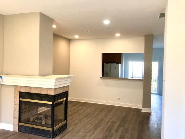 Building Photo - 164 Rosehall Dr