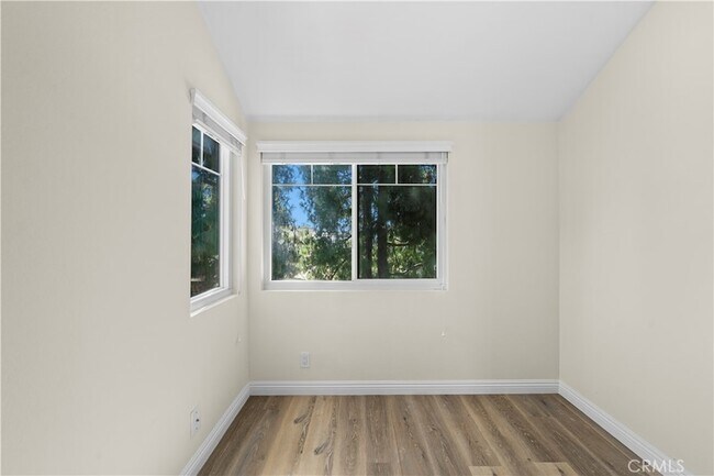 Building Photo - 2740 Gramercy Ave