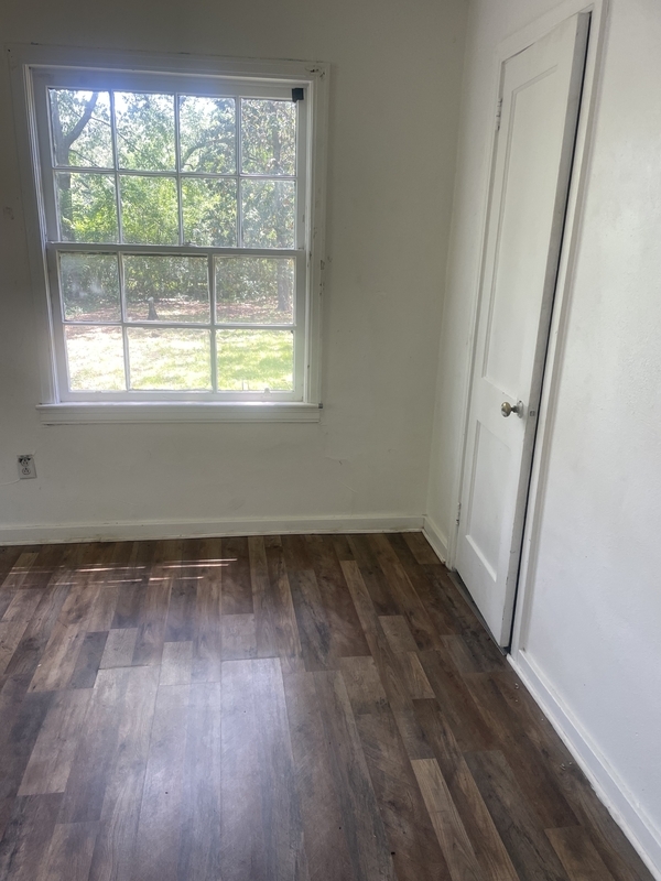 Building Photo - 737 Willaneel Dr