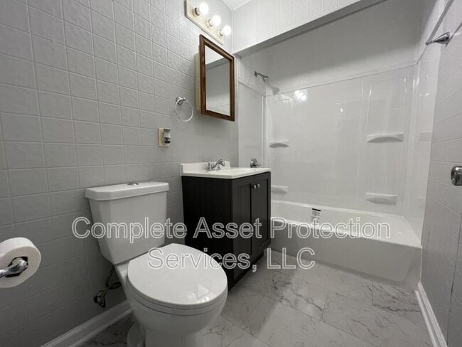 Building Photo - 4079 Missouri St