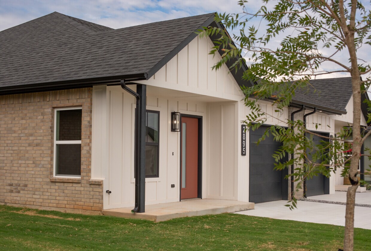 Glenhaven 2904 Treight Creek Ln Midwest City OK 73110