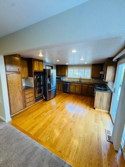 Building Photo - 2913 Carissa Ct