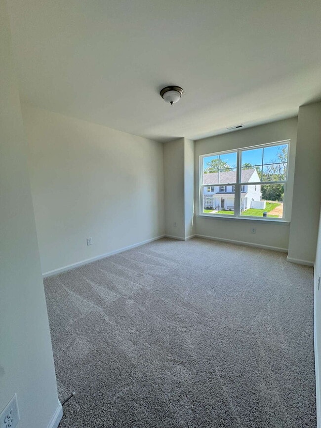 Building Photo - Brand New 3-Bedroom Townhome for Rent in T...