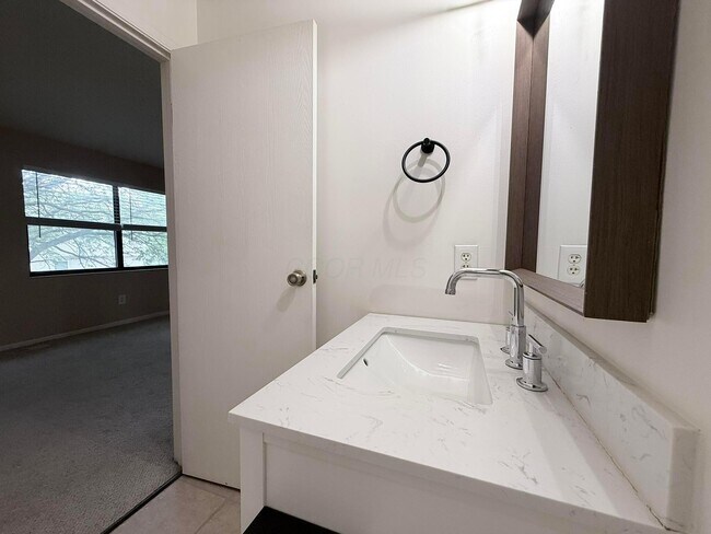 Building Photo - 4849 Herndon Dr