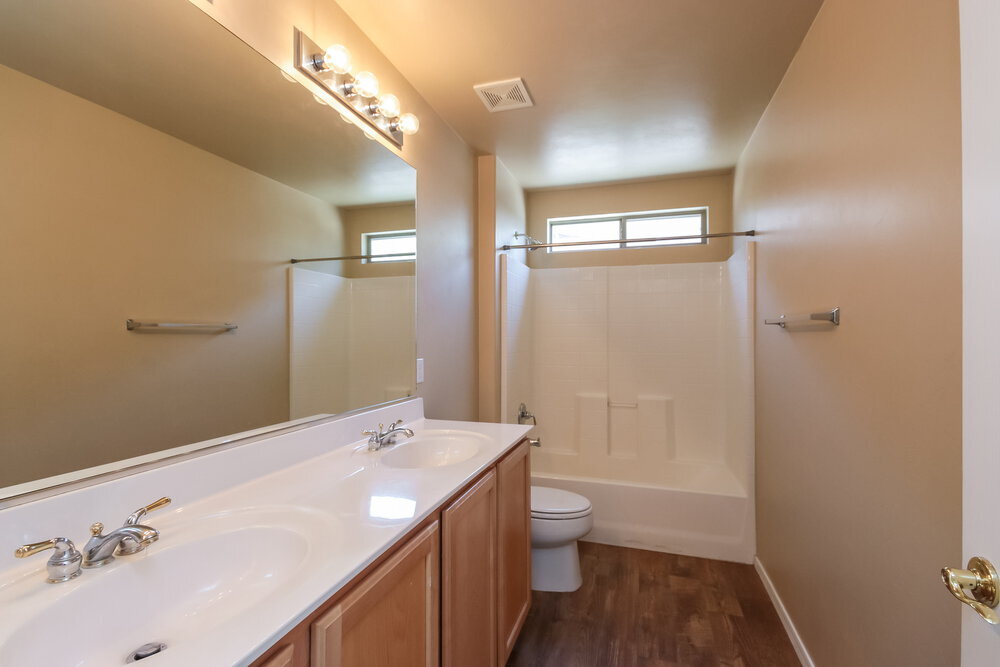 Building Photo - 12890 N Pocatella Dr