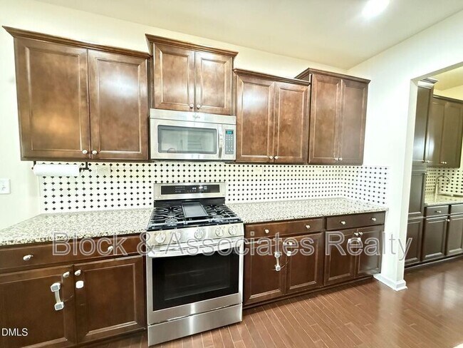 Building Photo - 1017 Magnolia Blossom Ln