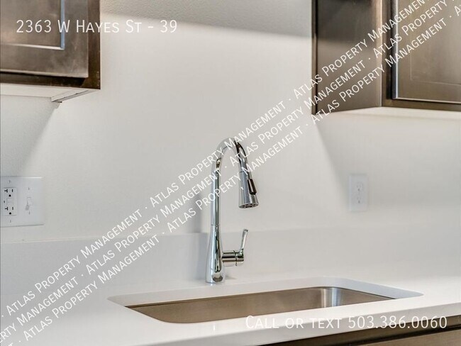 Building Photo - 2363 W Hayes St