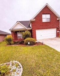 Building Photo - 23915 Floragate Dr