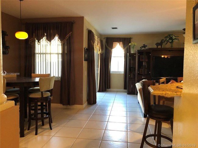 Building Photo - 1379 NW 166th Ave