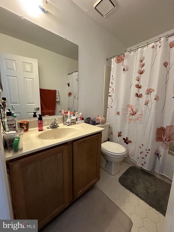 Building Photo - 30 Chicopee Dr