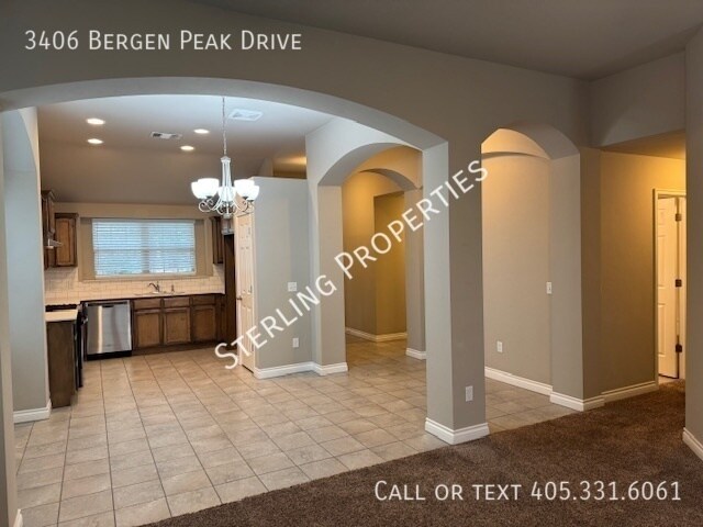Building Photo - 3406 Bergen Peak Dr
