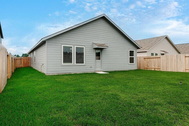 Building Photo - 25419 Birch St