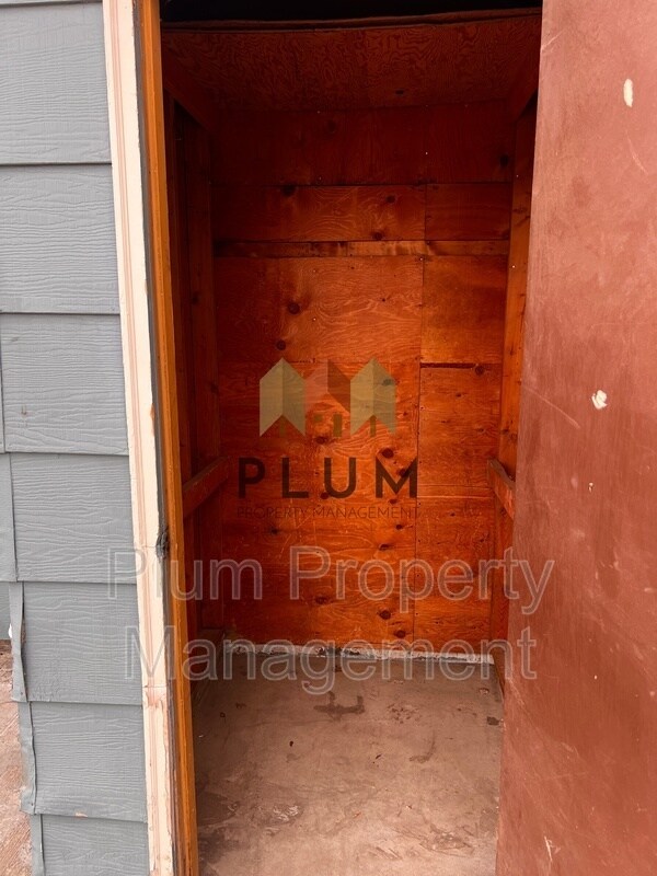 Building Photo - 1824 Phillips St