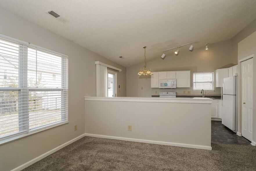 Building Photo - 6452 Oyster Key Ln