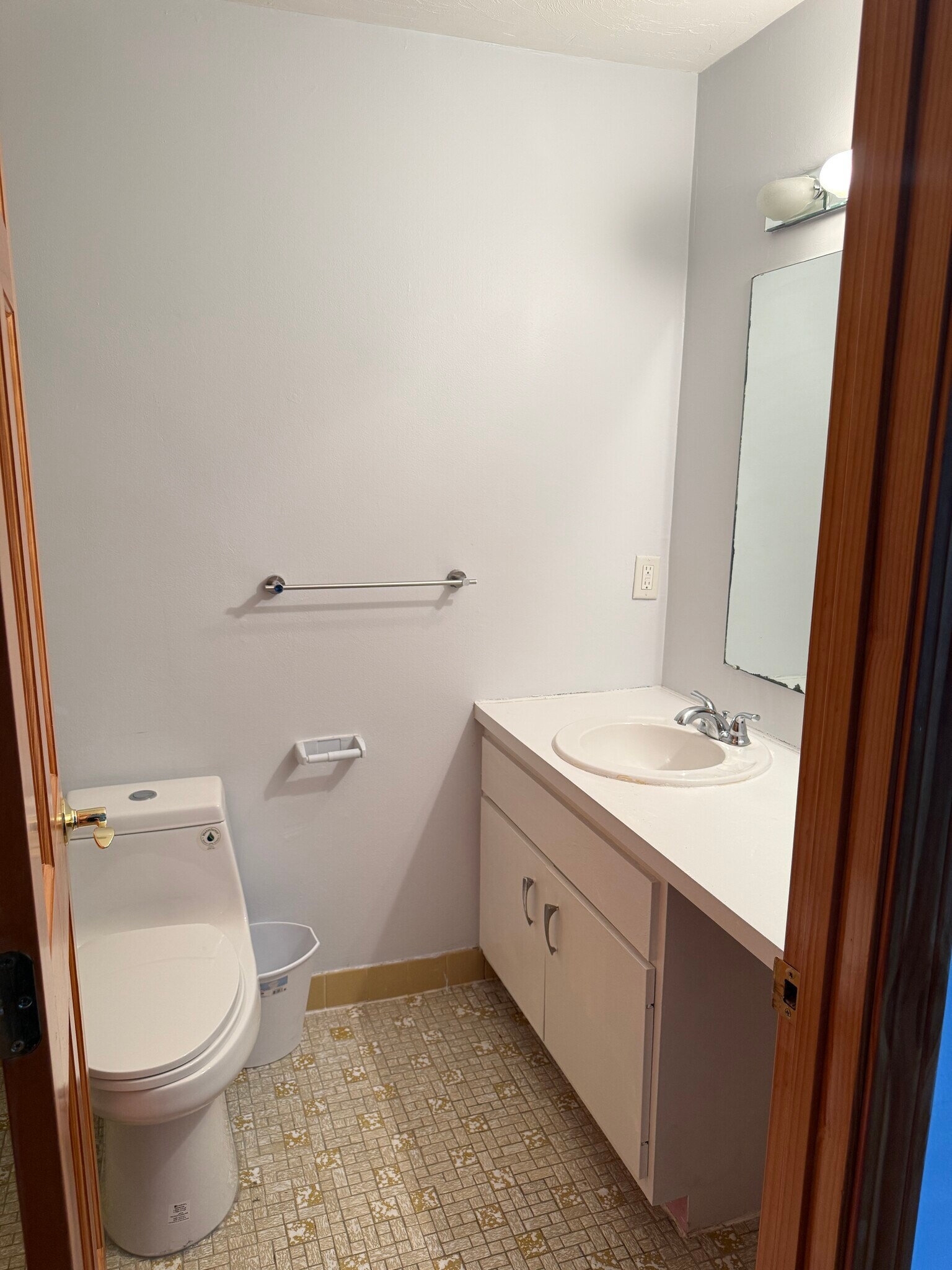 Building Photo - 166 Quincy Shore Dr