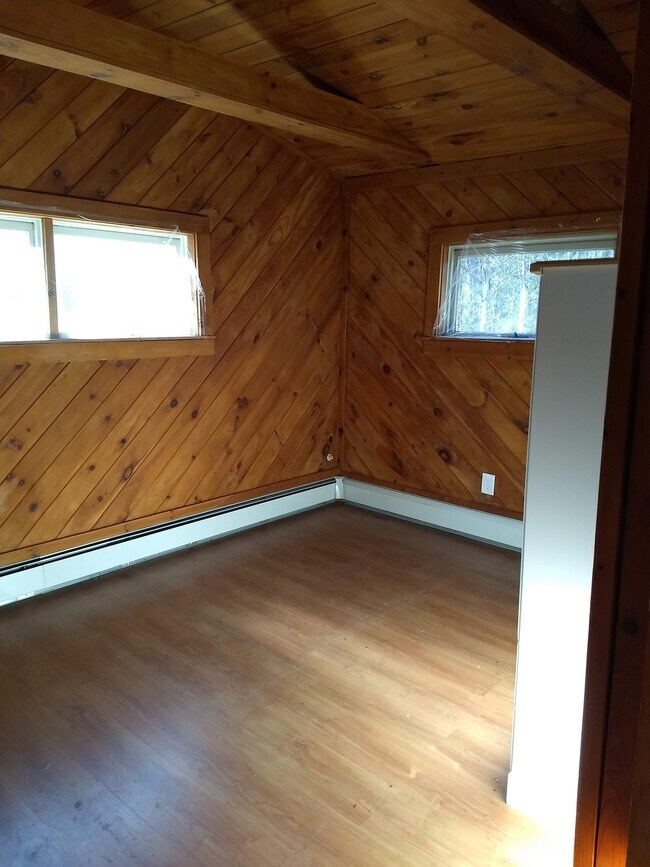 Building Photo - 36 Otis-Tolland Rd