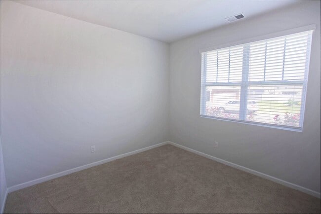 Building Photo - 248 Autumn Terrace Ln