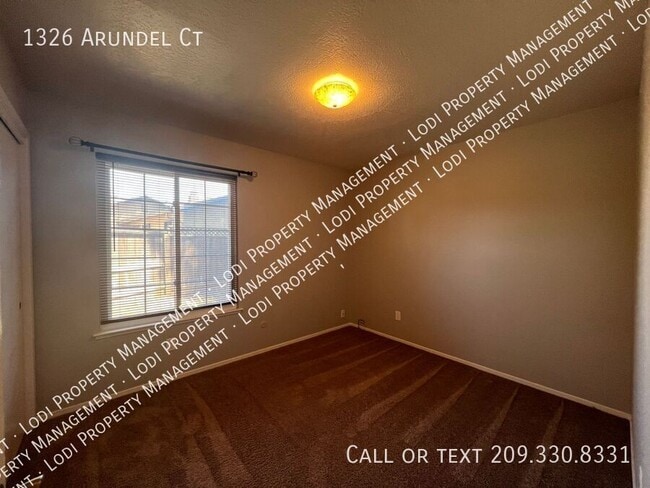 Building Photo - 1326 Arundel Ct