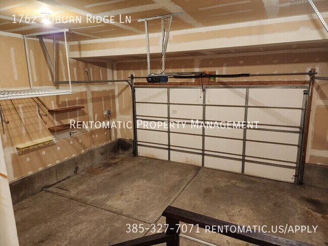 Building Photo - 1762 Auburn Ridge Ln
