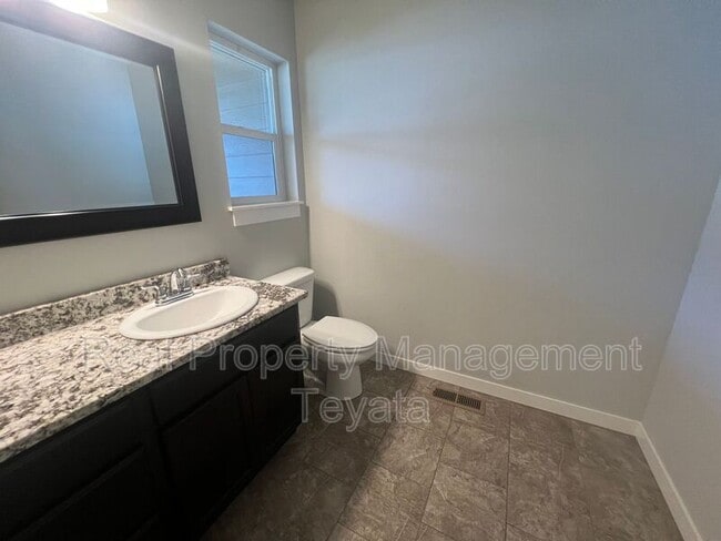 Building Photo - 289 15th St