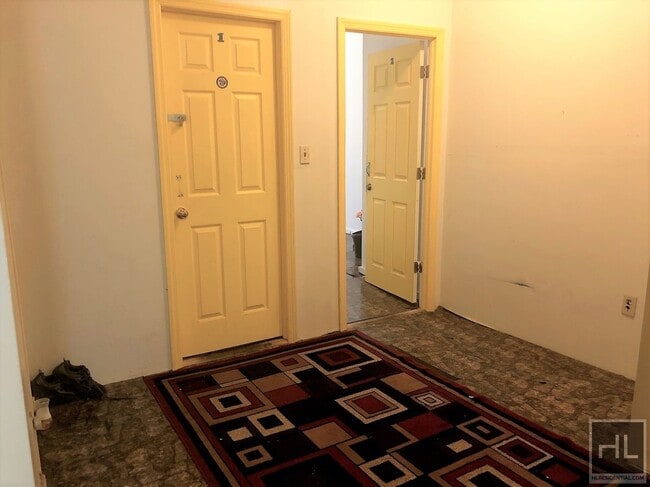 Building Photo - HALSEY STREET