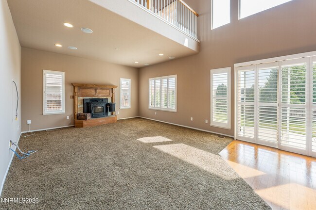 Building Photo - 3270 Creekside Ln
