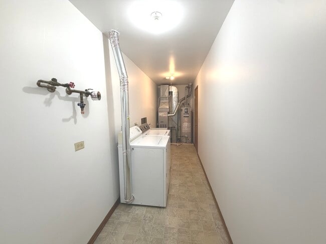 Building Photo - 1109 Kane St