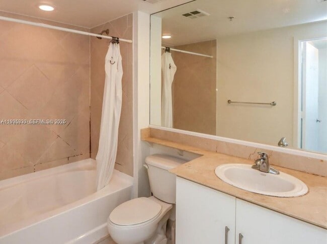 Building Photo - 335 S Biscayne Blvd