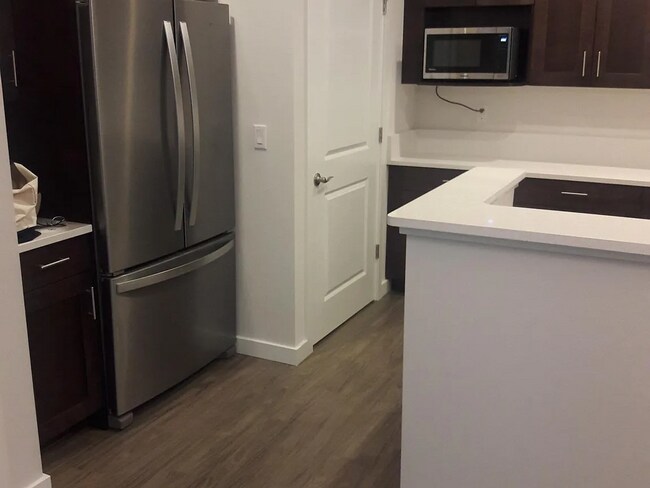 Building Photo - 2 bed/1 bath in Southeast Redmond