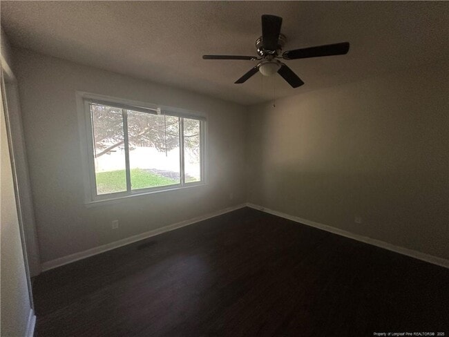 Building Photo - 707 Zircon Ct