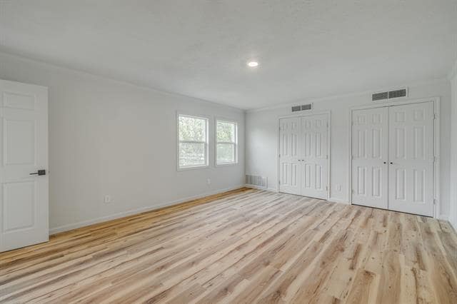 Building Photo - 2929 Sayles Blvd