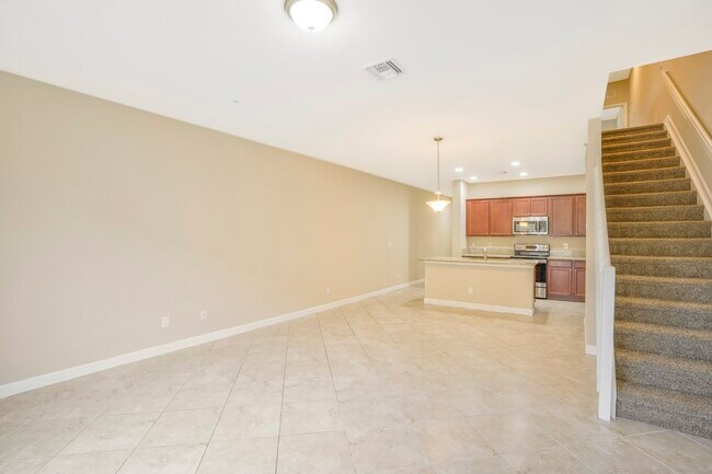 Building Photo - 9661 Sw Purple Martin Way