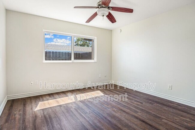 Building Photo - 1623 Ocala Ave