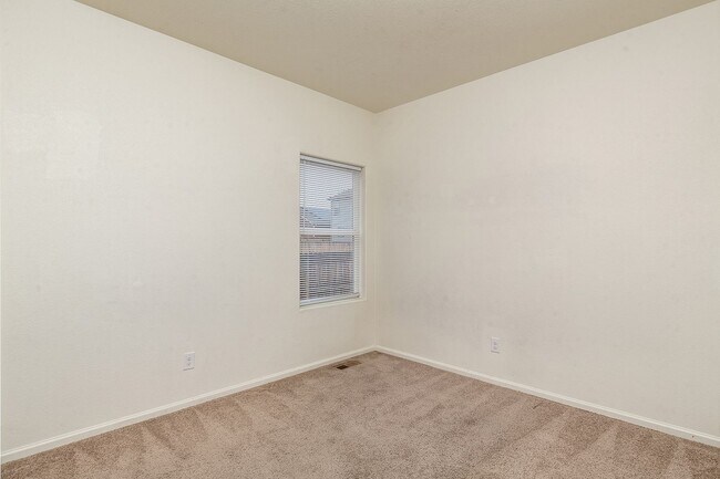 Building Photo - 9764 Chalkstone Ln