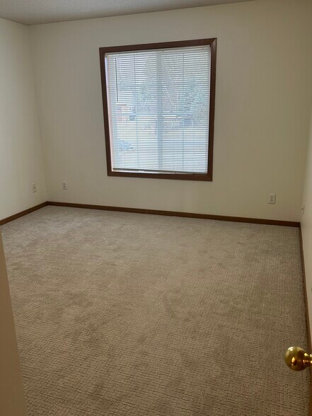 Building Photo - 273 23rd St SE