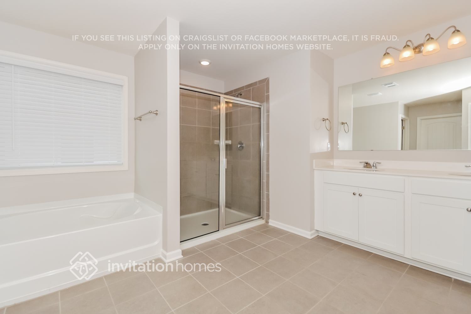 Building Photo - 119 Woodhouse Cir