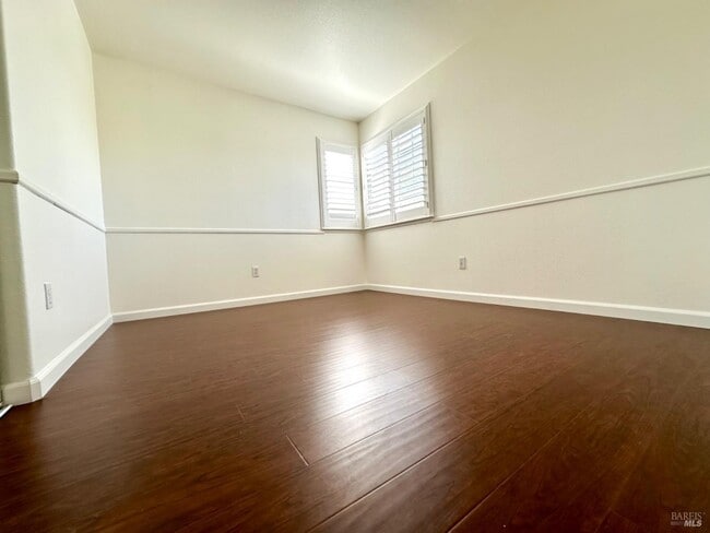 Building Photo - 622 Stonehenge Dr