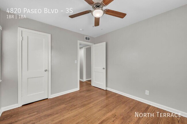 Building Photo - 4820 The Paseo