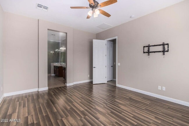 Building Photo - 13784 W Sarano Terrace